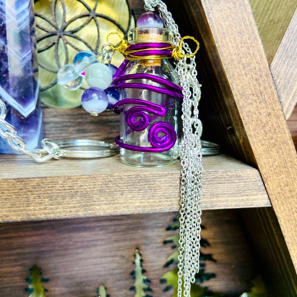 ⚡️ HANDMADE INTENTION JAR KEY RINGS ⚡️ - Picture 5 of 5